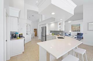 630 Kendall Drive - Marco Island - 4