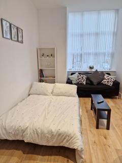 Converted Mill Apartment - Manchester - 8