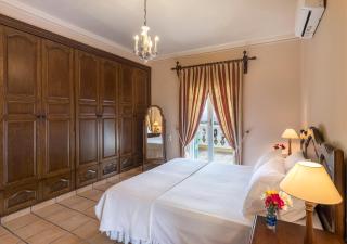 Pantaleon House - Ano Syros - 7