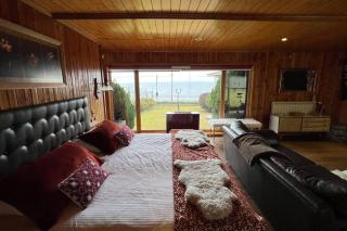 Incredible House in front of Strait of Magellan - Punta Arenas - 5