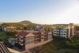 Royal Palms Executive 2& 1 bedrooms BNB Wote town - 5