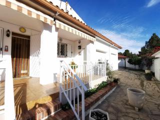 Villa de una planta con piscina, ideal familias - Tarragona - 6