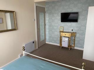 The Hurstmere - Blackpool - 6
