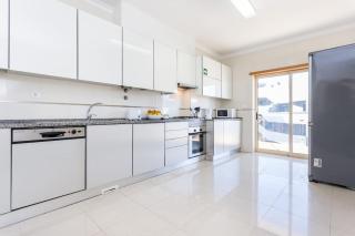 Sea Breeze Lagos Apartment - 6