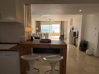 Precioso apartamento con piscina, vistas a mar - 2