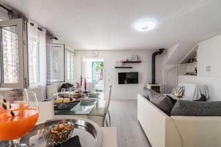 Holiday home Marina-renovated house in city center - Rogoznica - 3
