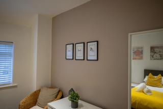 Town Street Apartment - Marple - 5