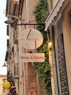 Au QUATRE, 2em étage centre historique - Pézenas - 3