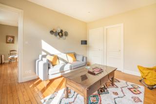 Les Remparts Appartement de Charme face au Château - 7