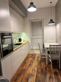 Industrial Apartment Sea View & Free Parking - Danzig - 3