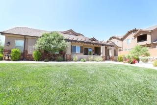 Casa Del Osos with Yard Pool and Spa - Washington - 9