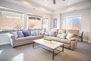 Casa Del Osos with Yard Pool and Spa - Washington - 3