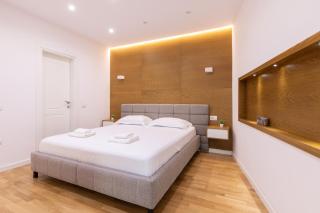 Exclusive 2 Bedrooms Apartment - Tirana - 8