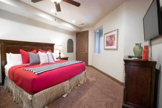 Home Away Stay and Play Wheelchair Accessible - Washington - 5