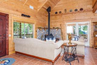 Bass Lake Log Home - Dog Friendly - Bass Lake - 4