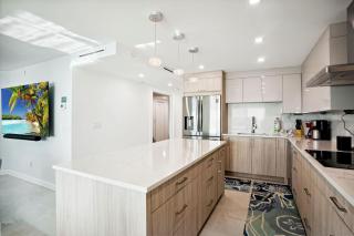 Emerald Isle 403 - Premier - St Pete Beach - 2