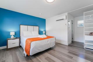 Beachfront Studio with Pool access -M24 - Hollywood - 0