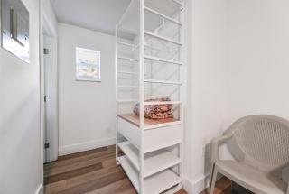 Beachfront Studio with Pool access -M24 - 3