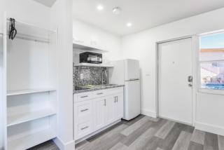 Spacious Oceanfront Studio with pool access - M27 - Hollywood - 9