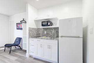 Spacious Oceanfront Studio with pool access - M27 - Hollywood - 1