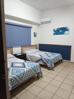 Cuarto #4 Tipo Hotel, Galeria Monet - 9