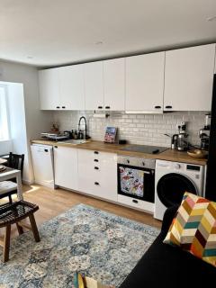 Luxury Artistic Digital Nomad Getaway w/ Terrace - Lissabon - 7