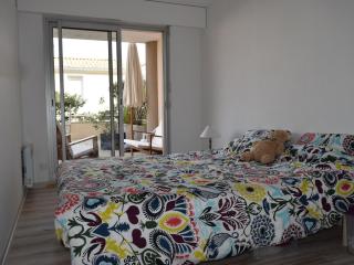 Appartement avec Terrasse à 50m de la Plage des Sables-d'Olonne - FR-1-197-429 - Les Sables-dʼOlonne - 2
