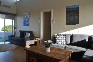 Hideaway Tom’s on Mundoo Channel - Waterfront - Hindmarsh Island - 7