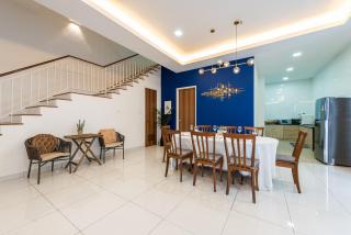 5Bedroom Villa @ Seremban 20pax Netflix Projector Pool - Seremban - 2