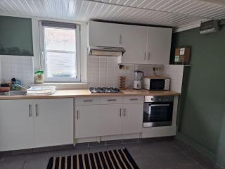 Petite maison chaleureuse - Leuze-en-Hainaut - 4
