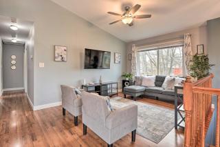 Baltimore Area Vacation Rental with Deck! - Glen Burnie - 0