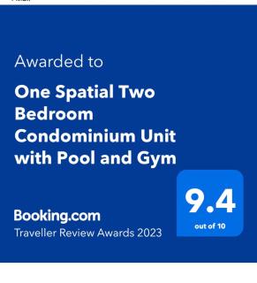 One Spatial Two Bedroom Condominium Unit with Pool and Gym free Netflix and wifi - Città di Iloilo - 8