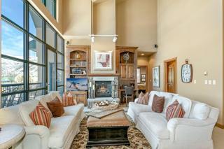 330 Chapel Square condo - 9