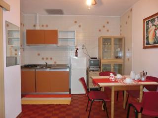 Two-Bedroom villa in a quiet area next to the sea - Bibione - 9