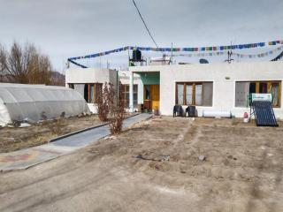 Stanzin Home Stay - Leh - 0