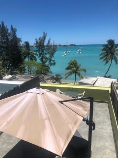 Ocean-view penthouse with roof terrace, Grand Baie, Waterside complex - The Vale - 9