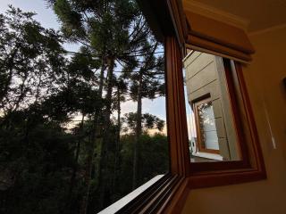 Lof Araucárias próx Rua Coberta by Achei Gramado - 0