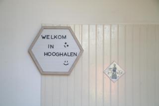 Sfeervolle bovenwoning uit 1916 met 2 slaapkamers - Hooghalen - 2