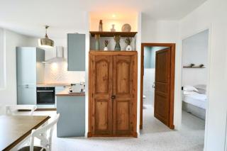 FERSEN Bright apartment renovated for 5 people in center of Old Antibes - Antibes - 5