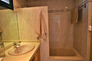 Pueblo Torrequebrada, Benalmadena 2 Bed Apt - 4