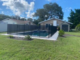 Salt water pool house near beach for monthly rental - 7