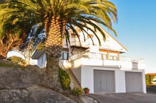 Amplio y cómodo chalet en Ajo con preciosas vistas - Ajo - 9