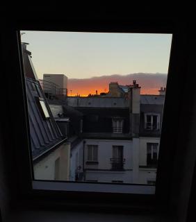 Chambre d'hôtes confort et charme Paris 9eme - Parijs - 2