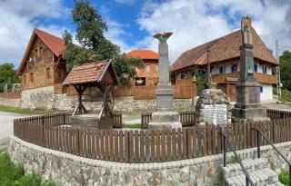 Székelyföld ,Siklódi Kő Vendégház, Tornácosház - Bartoştana - 8