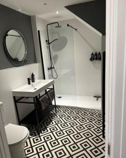 Whitstable Wishes, a Stylish Seaside Retreat, Whitstable with Parking Space - 5