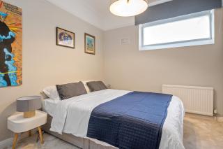 Central London 3-Bed Apt Sleeps 6 3 mins to Tube - Londra - 8