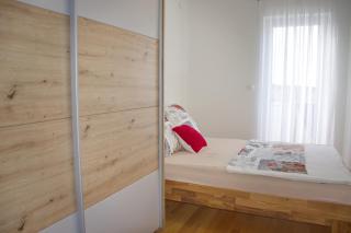 Yellow dream apartment - 9