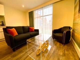 Stylish Apartment - 1 Minute walk to Poole Quay - Great Location - Free Parking - Fast WiFi - Smart TV - Newly decorated - sleeps up to 2! Close to Poole & Bournemouth & Sandbanks - Poole - 8