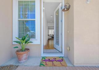 * Sugar Sands * Steps to Beach * Pool * Balconies * - Panama City Beach - 7