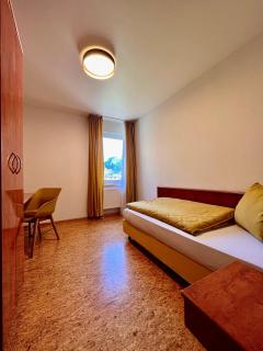 TheCrossing Bed & Breakfast - Hausen im Tal - 6